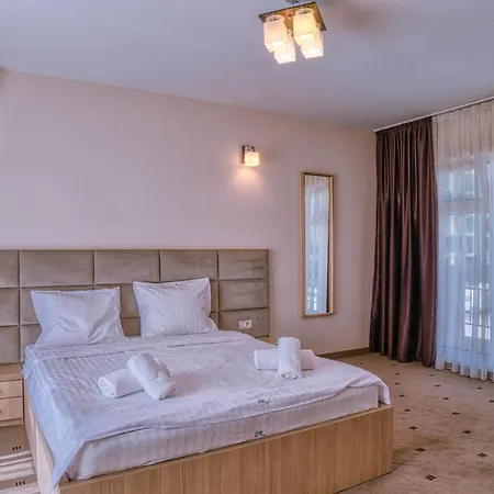 Sammos Năvodari